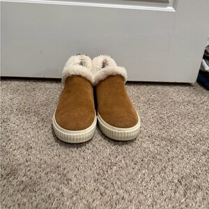 Timberland Women's Tan Suede Shoes with Cream Fur